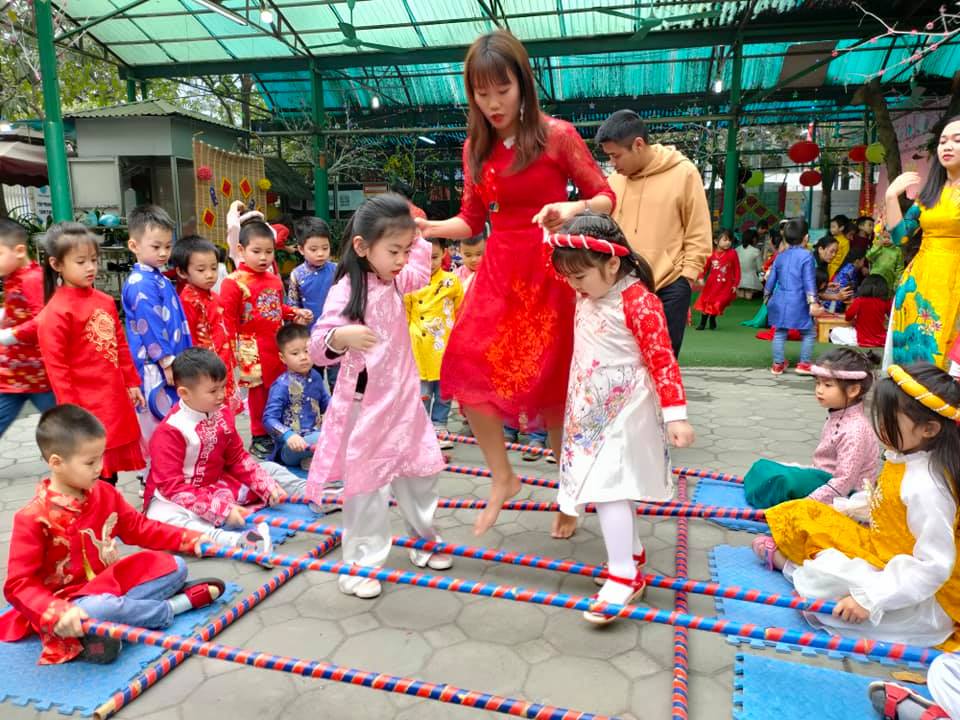 Tết khắp mọi nhà – tình thân ấm áp 2021 tại 3T Edu 24 Tết khắp mọi nhà – tình thân ấm áp 2021 tại 3T Edu