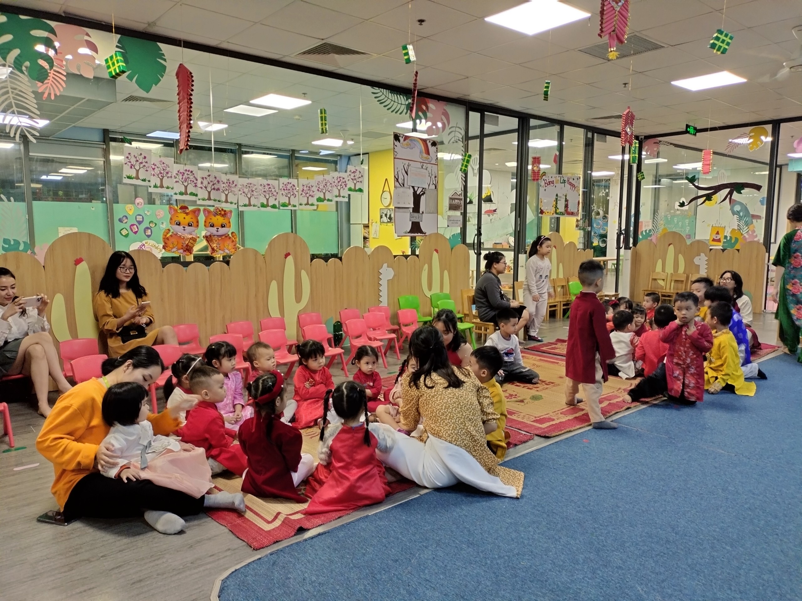 Ấm áp bữa cơm tất niên của các bạn nhỏ 3T Edu