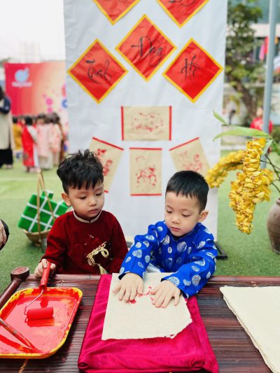 Sôi nổi các hoạt động trải nghiệm tại sự kiện Màu của Tết