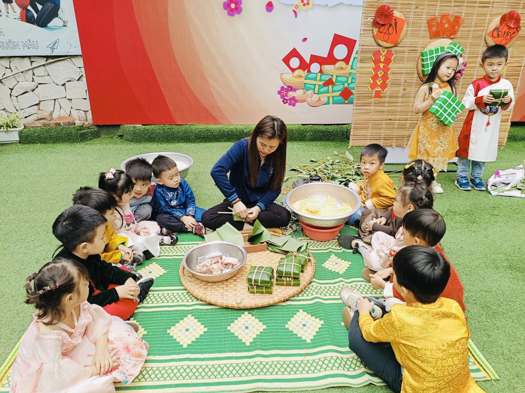 Sôi nổi các hoạt động trải nghiệm tại sự kiện Màu của Tết