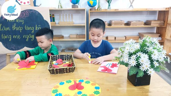 Ngày 8/3 ấm áp yêu thương