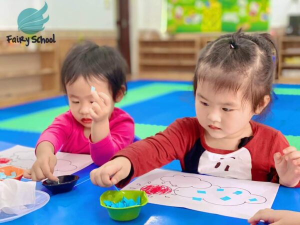 Tiết học tạo hình tại 3T Edu: Tạo hình nghệ thuật cho những đám mây đáng yêu