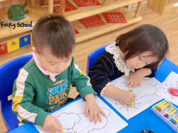 Tiết học tạo hình tại 3T Edu: Tạo hình nghệ thuật cho những đám mây đáng yêu