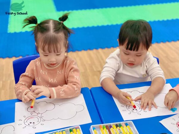 Tiết học tạo hình tại 3T Edu: Tạo hình nghệ thuật cho những đám mây đáng yêu