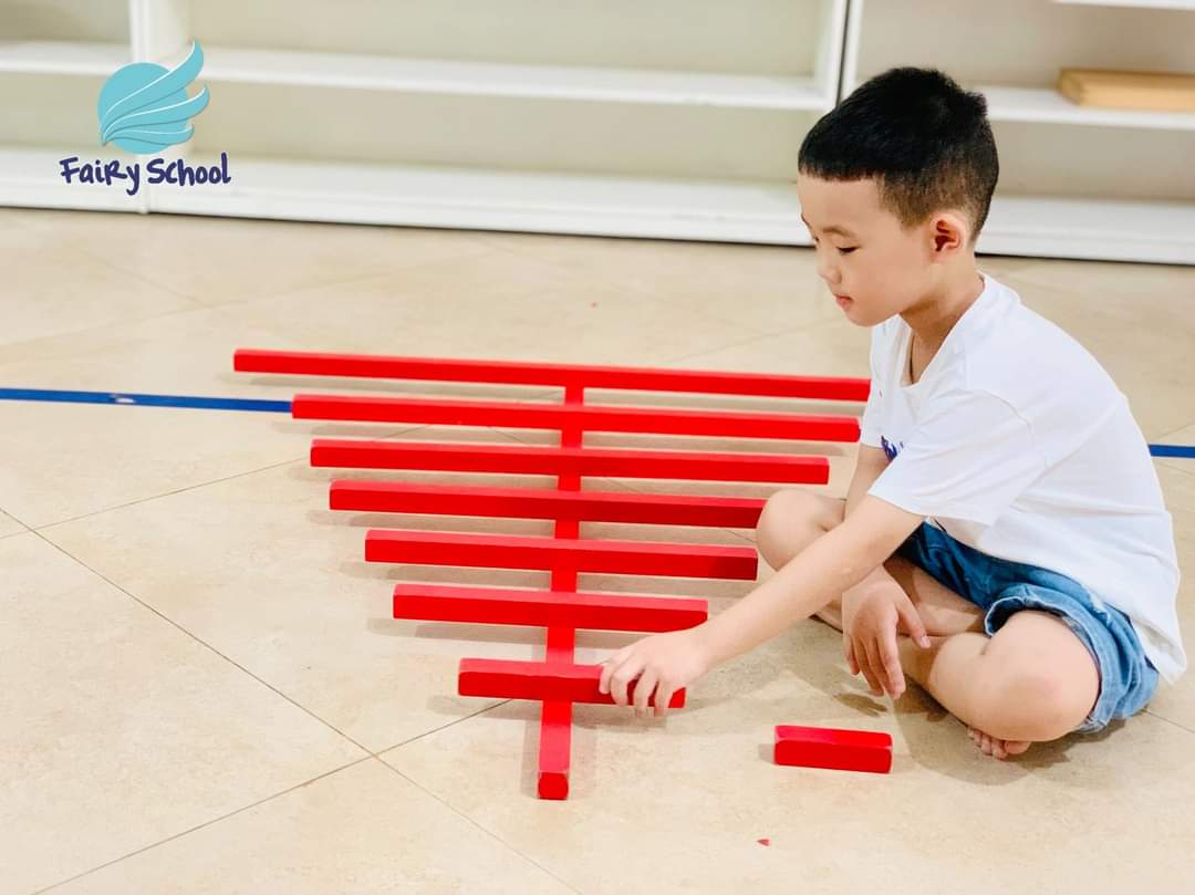 Hoạt động Montessori của các bạn nhỏ 3T Edu