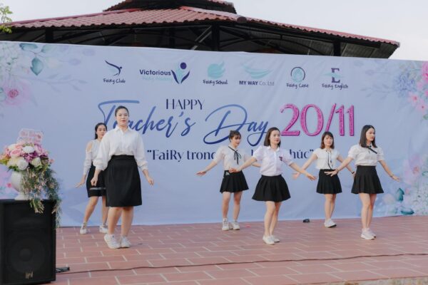 Gala kỷ niệm ngày Nhà Giáo Việt Nam 20/11 - "3T EDU trong tôi là hạnh phúc"