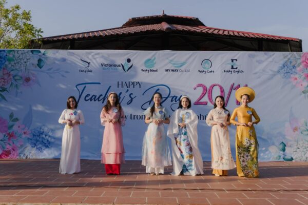 Gala kỷ niệm ngày Nhà Giáo Việt Nam 20/11 - "3T EDU trong tôi là hạnh phúc"