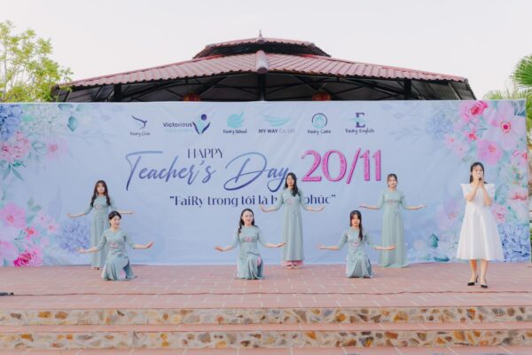Gala kỷ niệm ngày Nhà Giáo Việt Nam 20/11 - "3T EDU trong tôi là hạnh phúc"