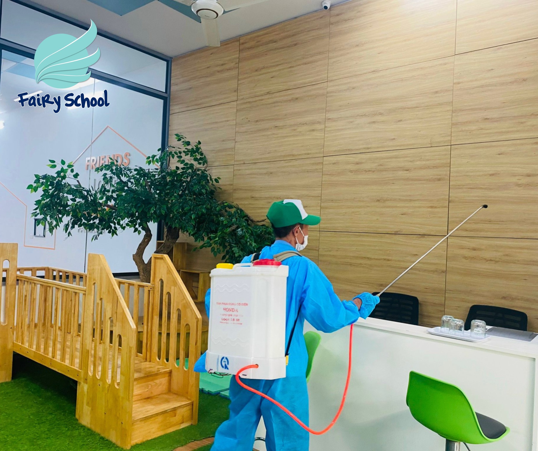 3T Edu phun thuốc muỗi định kỳ trên toàn hệ thống