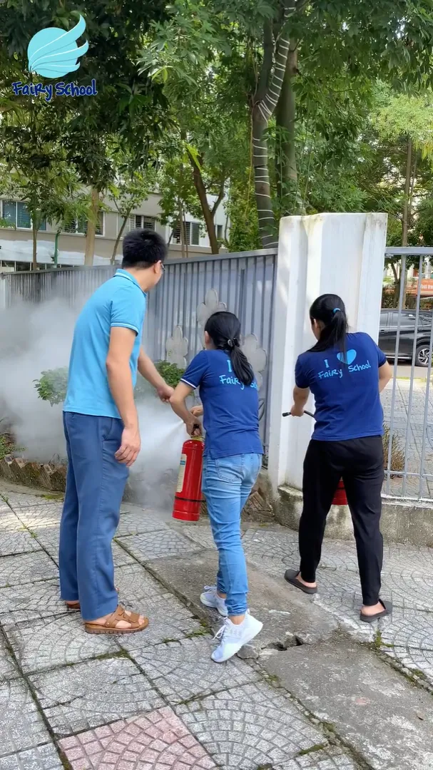 Tập Huấn PCCC Đảm Bảo An Toàn Tuyệt Đối Cho Môi Trường Học Tập Tại 3T Edu