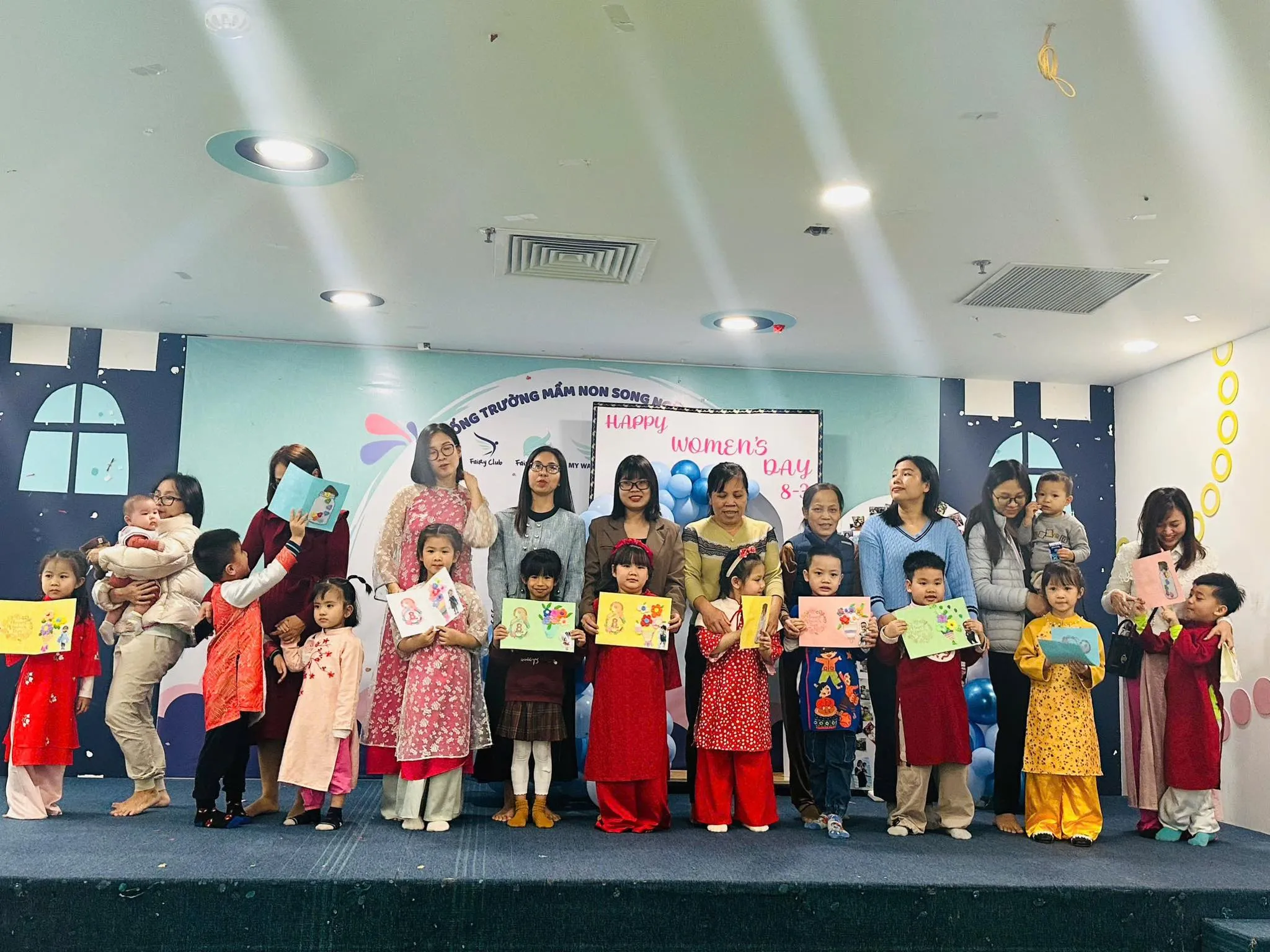 3T Edu chào mừng Ngày Quốc tế Phụ nữ 8/3 – Trao gửi yêu thương từ những đôi tay bé nhỏ