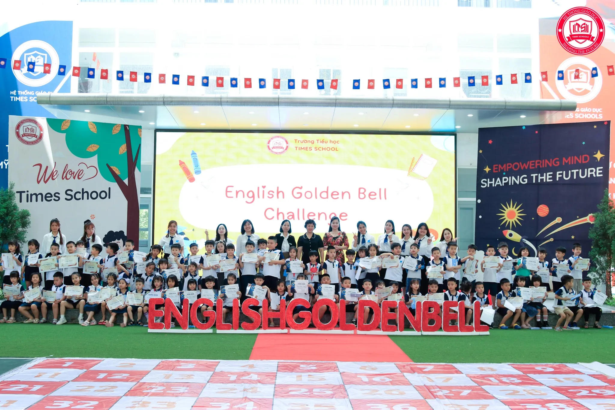3T Edu Rực Rỡ Tỏa Sáng Tại Cuộc Thi Rung Chuông Vàng Song Ngữ 2025