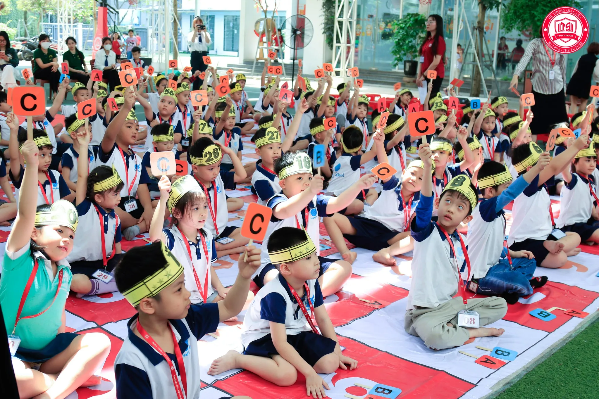 3T Edu Rực Rỡ Tỏa Sáng Tại Cuộc Thi Rung Chuông Vàng Song Ngữ 2025