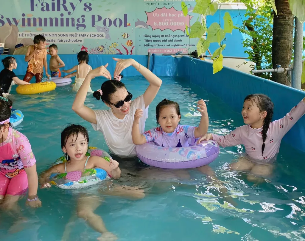 Lớp Bơi Miễn Phí Tại 3T Edu: Mùa Hè Năng Động Và An Toàn Cho Trẻ