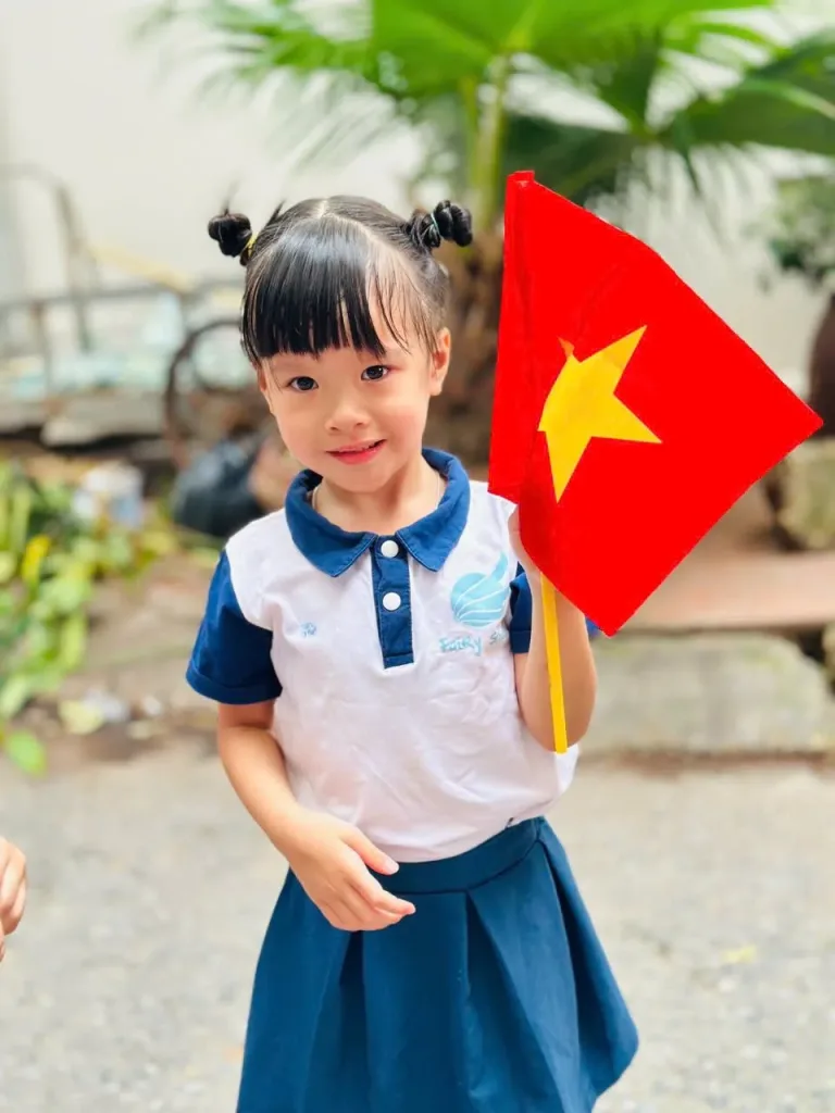 Hào Hứng Tuần Lễ Quốc Khánh - Bé Tự Hào Việt Nam, Vững Bước Tương Lai 45 Hào Hứng Tuần Lễ Quốc Khánh - Bé Tự Hào Việt Nam, Vững Bước Tương Lai