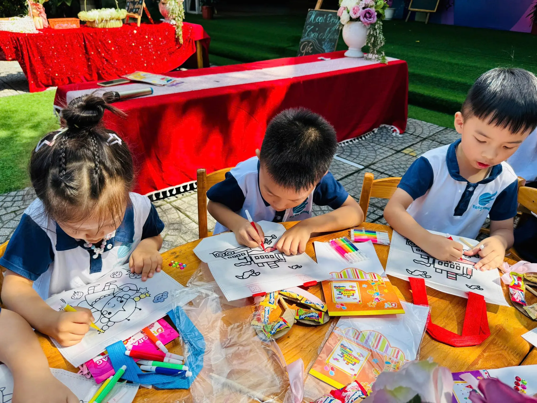 Ngày 20/10 rộn ràng yêu thương tại 3T Edu – Khi con học cách yêu và trân trọng