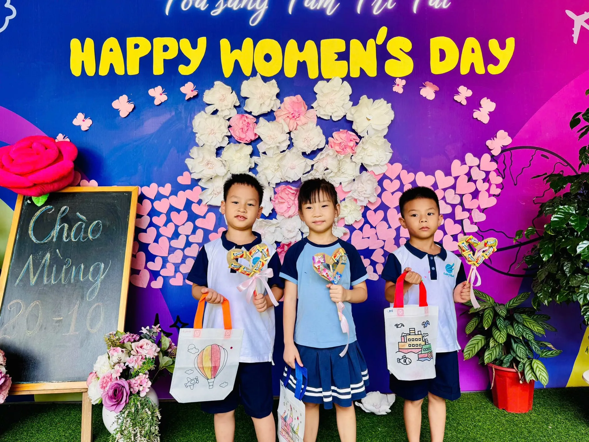 Ngày 20/10 rộn ràng yêu thương tại 3T Edu – Khi con học cách yêu và trân trọng