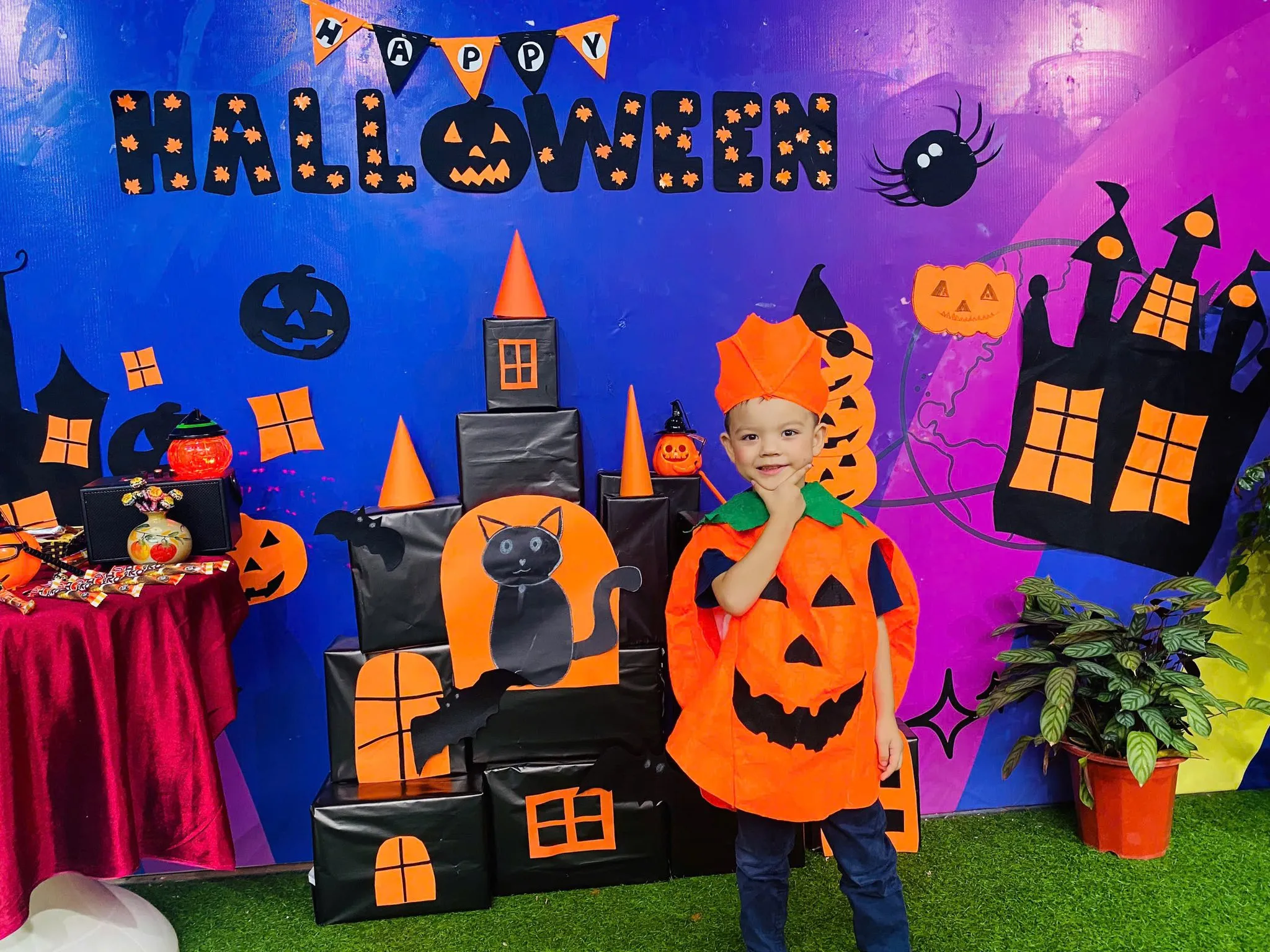 Halloween diệu kỳ của những phù thủy nhí 3T Edu