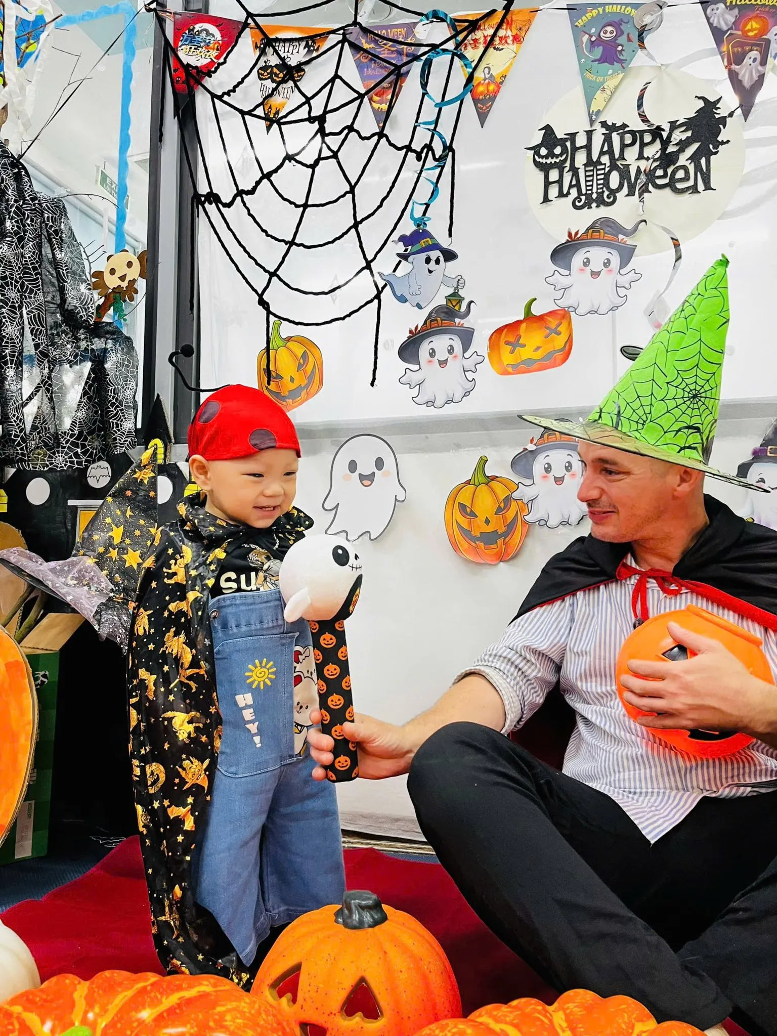 Halloween diệu kỳ của những phù thủy nhí 3T Edu